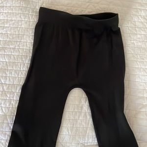 Nokibiki Black Pants (Girls Size 6)